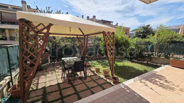 appartamento in vendita ad Albano Laziale