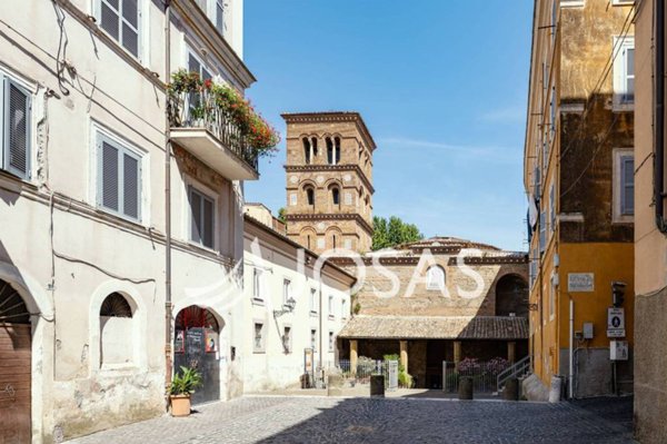 appartamento in vendita ad Albano Laziale