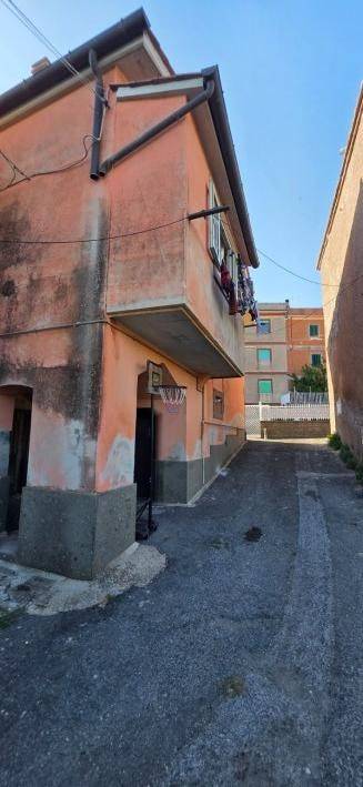 appartamento in vendita ad Albano Laziale