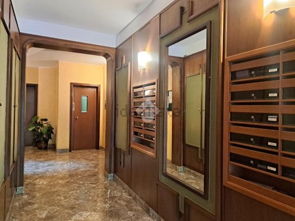 appartamento in vendita ad Albano Laziale in zona Pavona