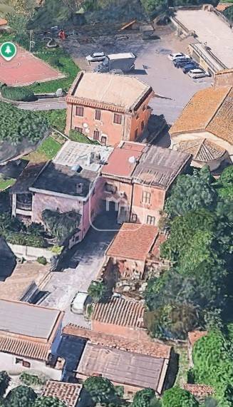 casa indipendente in vendita ad Albano Laziale