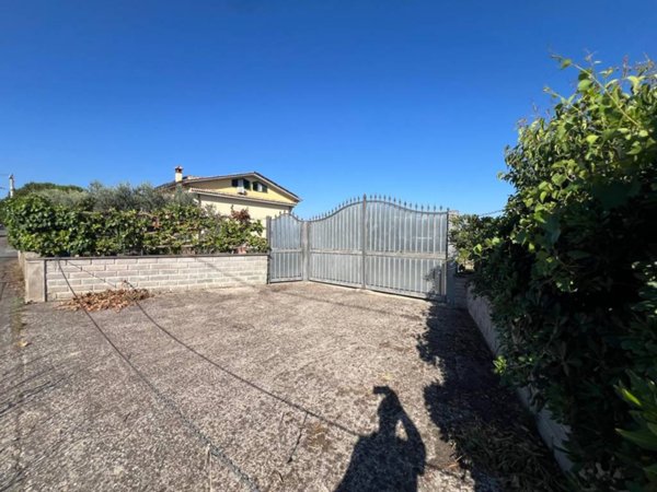 terreno agricolo in vendita ad Albano Laziale in zona Cecchina