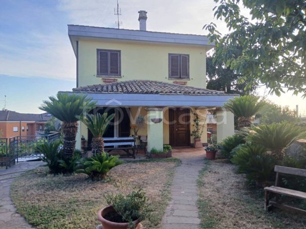 casa indipendente in vendita ad Albano Laziale