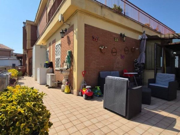 appartamento in vendita ad Albano Laziale in zona Cecchina