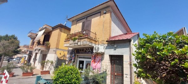 appartamento in vendita ad Albano Laziale in zona Marfoli