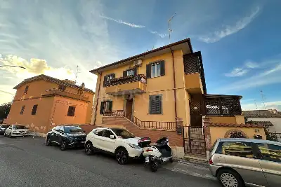 appartamento in vendita ad Albano Laziale