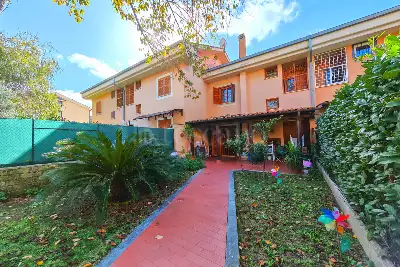 villa in vendita ad Albano Laziale
