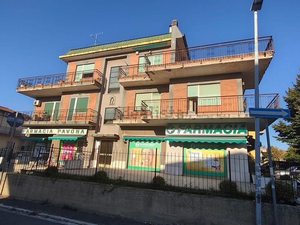 appartamento in vendita ad Albano Laziale in zona Marfoli