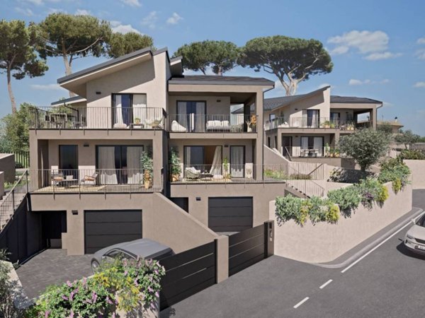 casa indipendente in vendita ad Albano Laziale