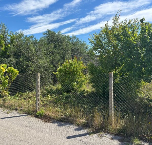 terreno in vendita ad Albano Laziale in zona Marfoli
