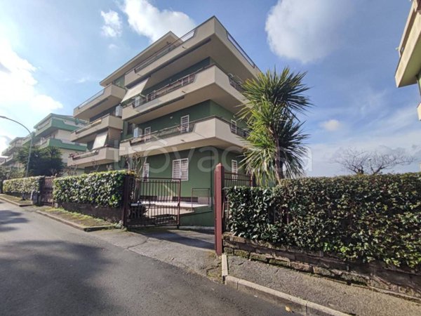box auto in vendita ad Albano Laziale in zona Marfoli
