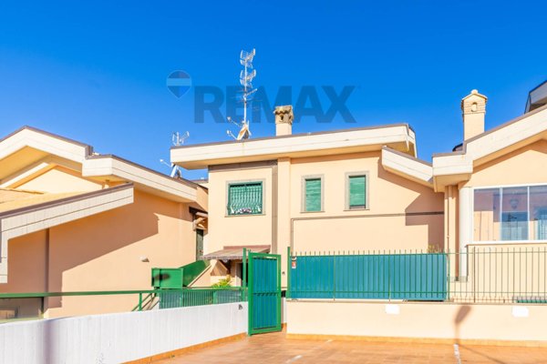 casa indipendente in vendita ad Albano Laziale