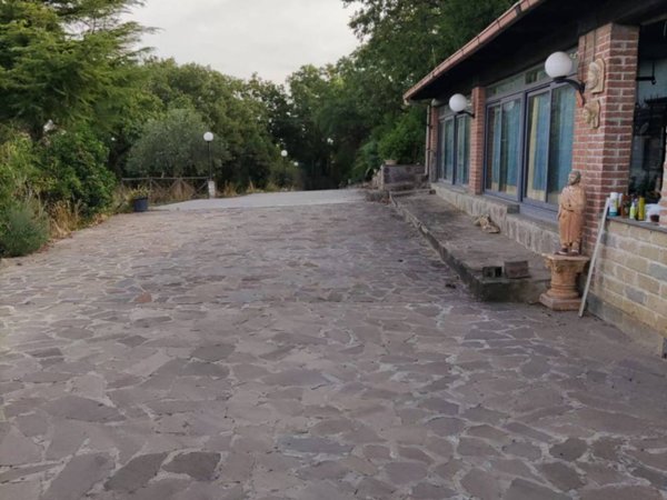 casa indipendente in vendita ad Allumiere