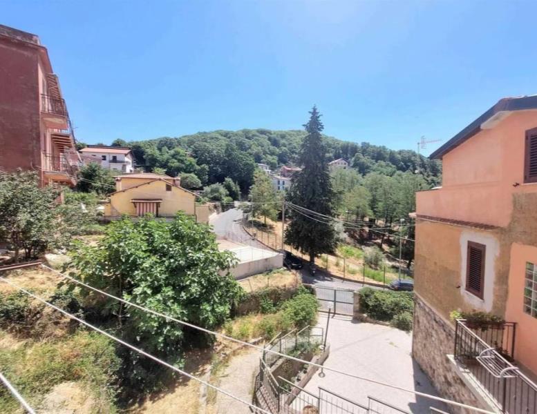 appartamento in vendita ad Allumiere