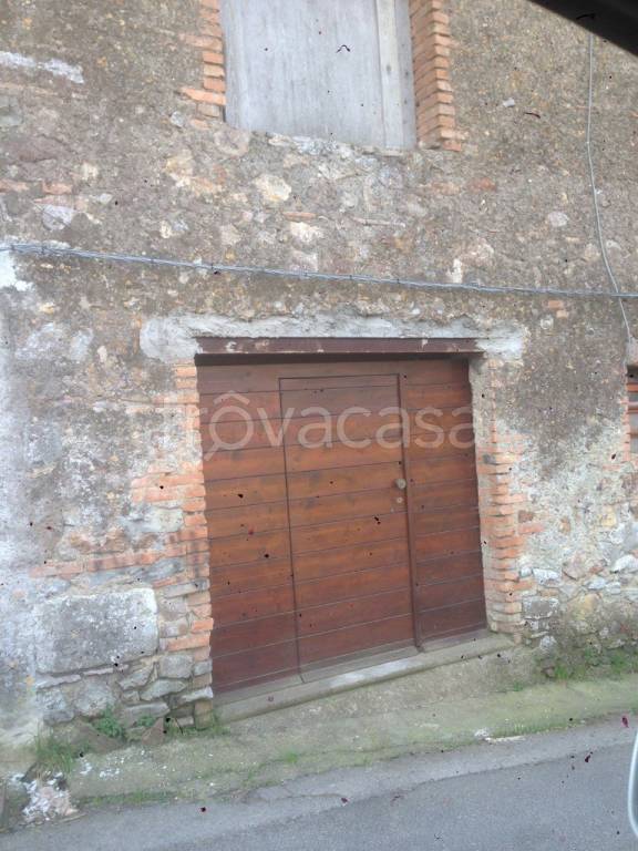 appartamento in vendita ad Allumiere