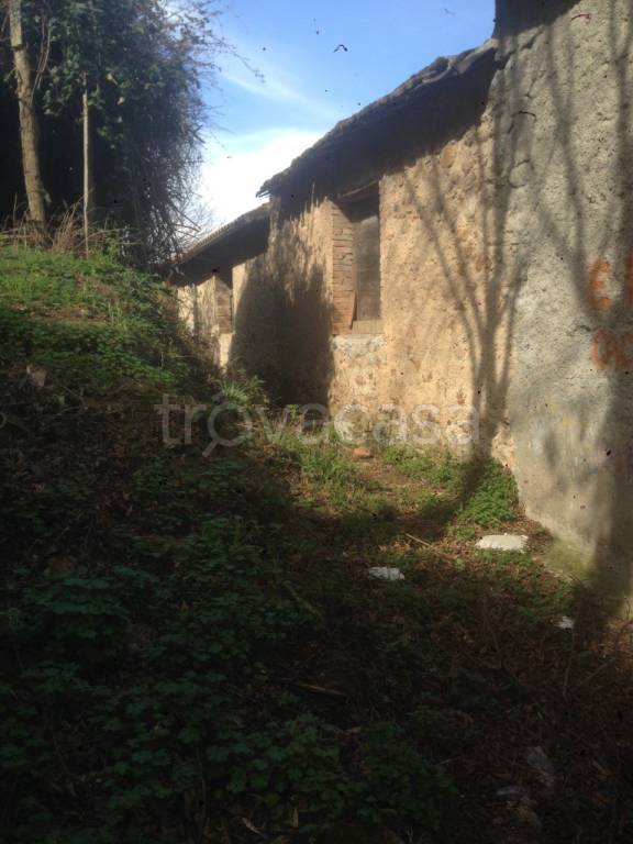 appartamento in vendita ad Allumiere