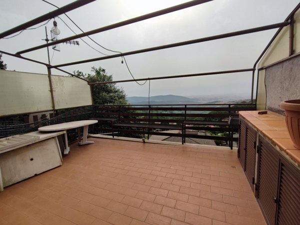 appartamento in vendita ad Allumiere