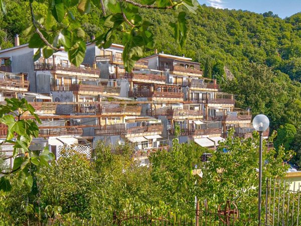 appartamento in vendita ad Allumiere