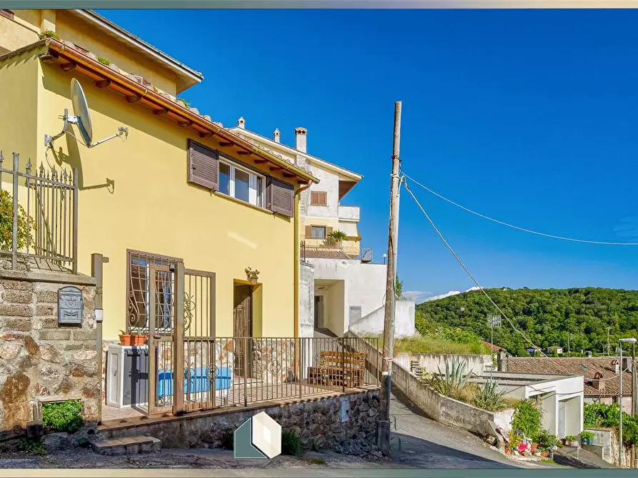 casa indipendente in vendita ad Allumiere