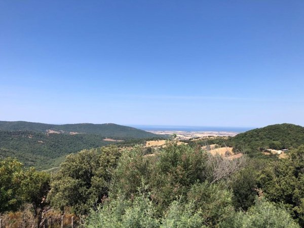 casa indipendente in vendita ad Allumiere in zona Sant'Antonio