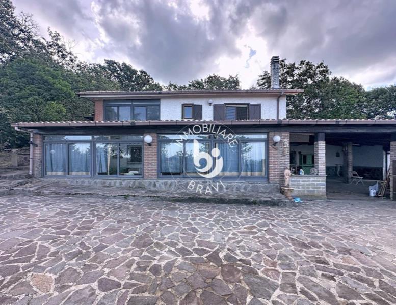 casa indipendente in vendita ad Allumiere