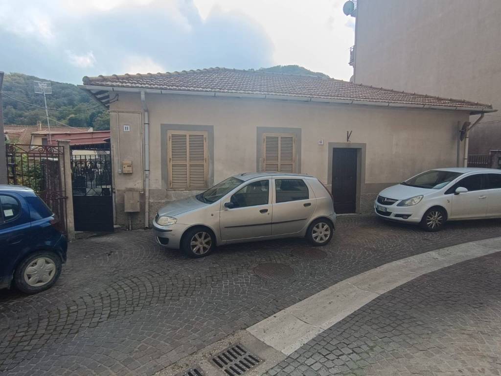 appartamento in vendita ad Allumiere