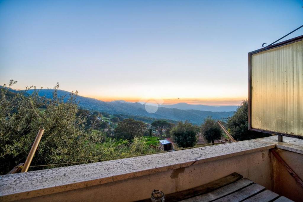 appartamento in vendita ad Allumiere