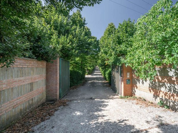 casa indipendente in vendita ad Allumiere