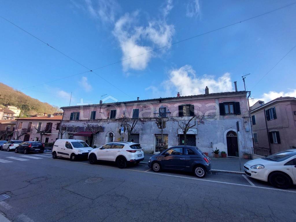 appartamento in vendita ad Allumiere