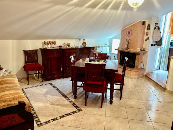 appartamento in vendita ad Allumiere