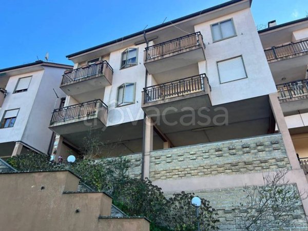 appartamento in vendita ad Allumiere