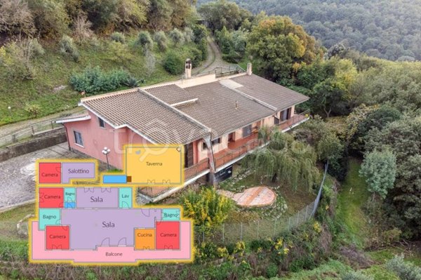 casa indipendente in vendita ad Allumiere
