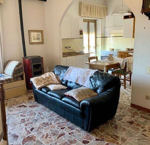 appartamento in vendita ad Allumiere