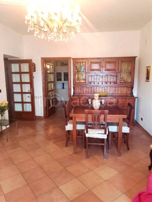 appartamento in vendita ad Allumiere in zona Sant'Antonio