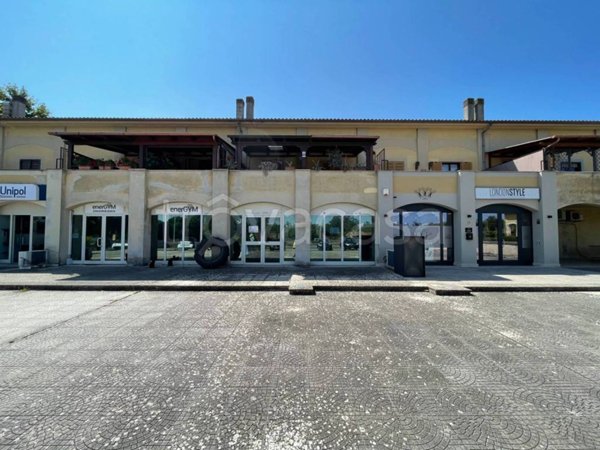 appartamento in vendita ad Anguillara Sabazia