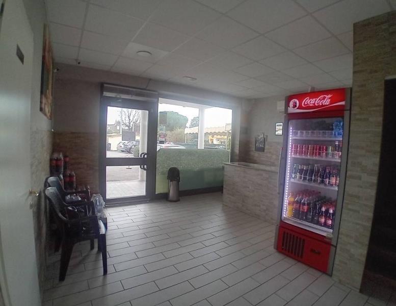 negozio in vendita ad Anguillara Sabazia