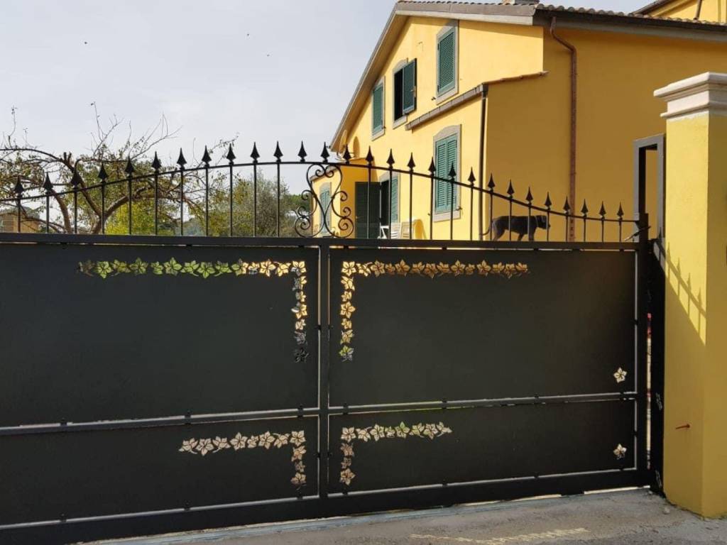 casa indipendente in vendita ad Anguillara Sabazia