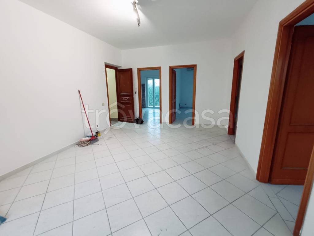 appartamento in vendita ad Anguillara Sabazia