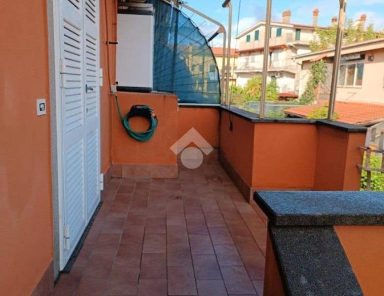 appartamento in vendita ad Anguillara Sabazia