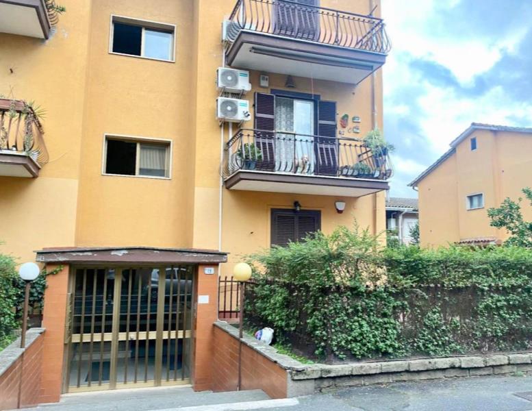 appartamento in vendita ad Anguillara Sabazia