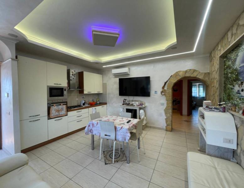 appartamento in vendita ad Anguillara Sabazia