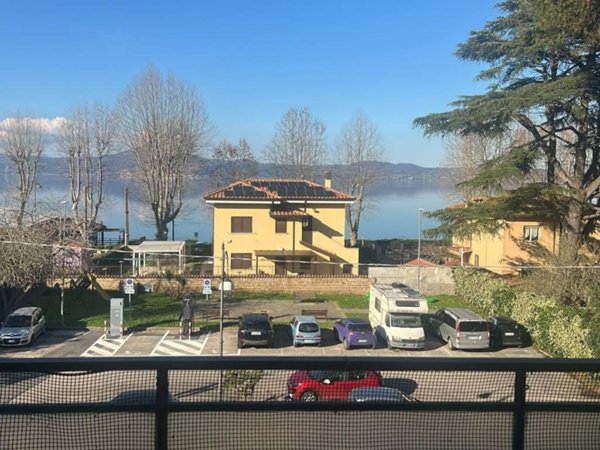 appartamento in vendita ad Anguillara Sabazia