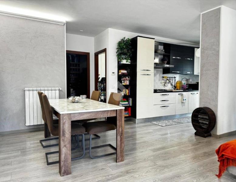 appartamento in vendita ad Anguillara Sabazia