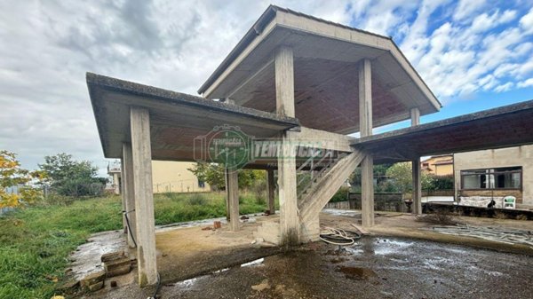 casa indipendente in vendita ad Anguillara Sabazia