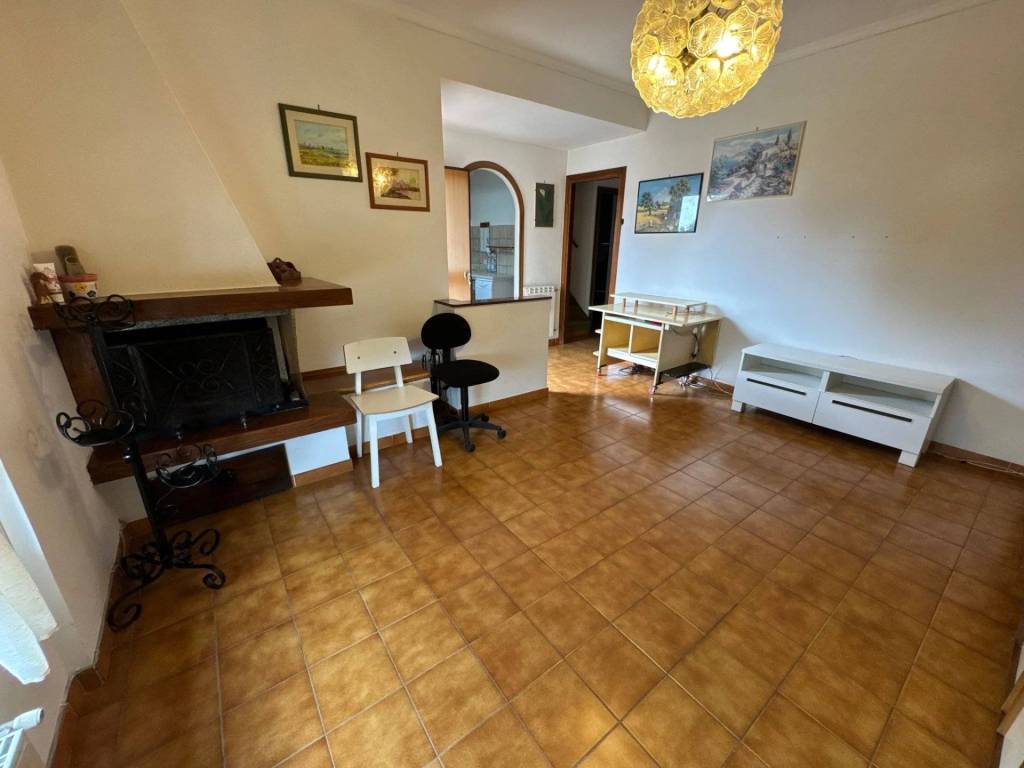 appartamento in vendita ad Anguillara Sabazia