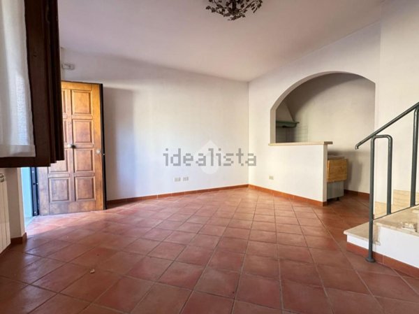 casa indipendente in vendita ad Anguillara Sabazia
