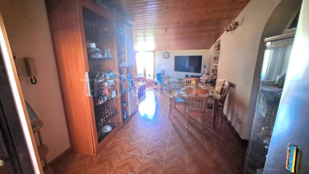 appartamento in vendita ad Anguillara Sabazia