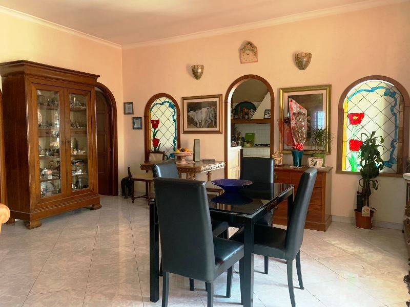 casa indipendente in vendita ad Anguillara Sabazia
