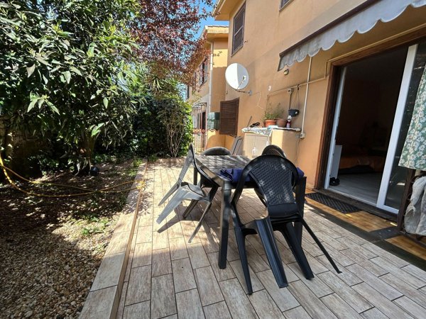 appartamento in vendita ad Anguillara Sabazia