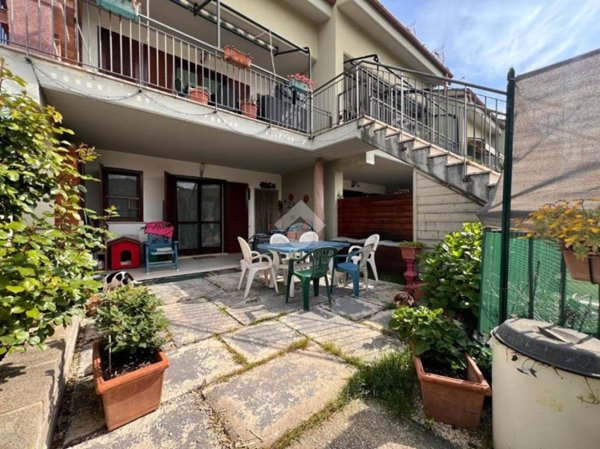 casa indipendente in vendita ad Anguillara Sabazia